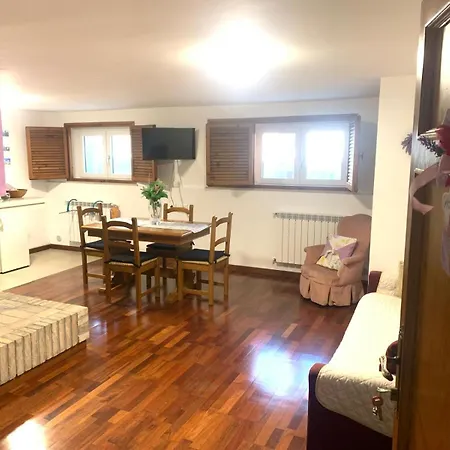 Tavernetta La Lavanda Annessa A Appartement Assise
