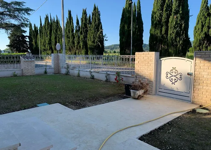 Tavernetta La Lavanda Annessa A アパート